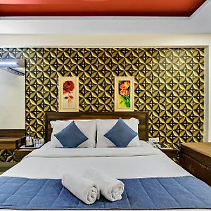 Royal Executive Room